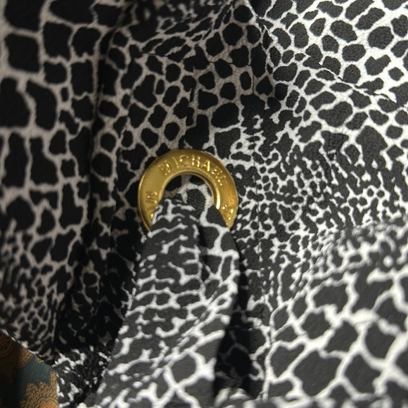 Michael Michael Kors SS blouse white with black pattern gold hoops tie sleeve M - Picture 4 of 5